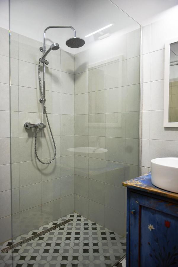 Bed and Breakfast ASTER panzió Cîmpu Cetăţii Exterior foto